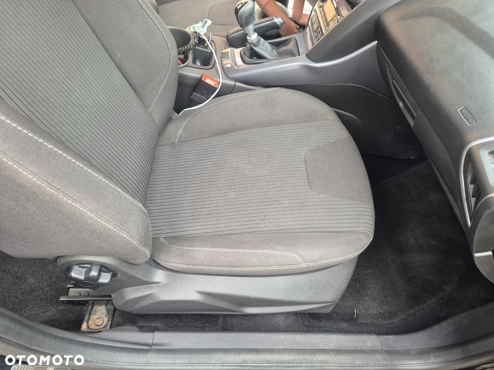 Ford Focus 1.6 TDCi Titanium ECOnetic - 13