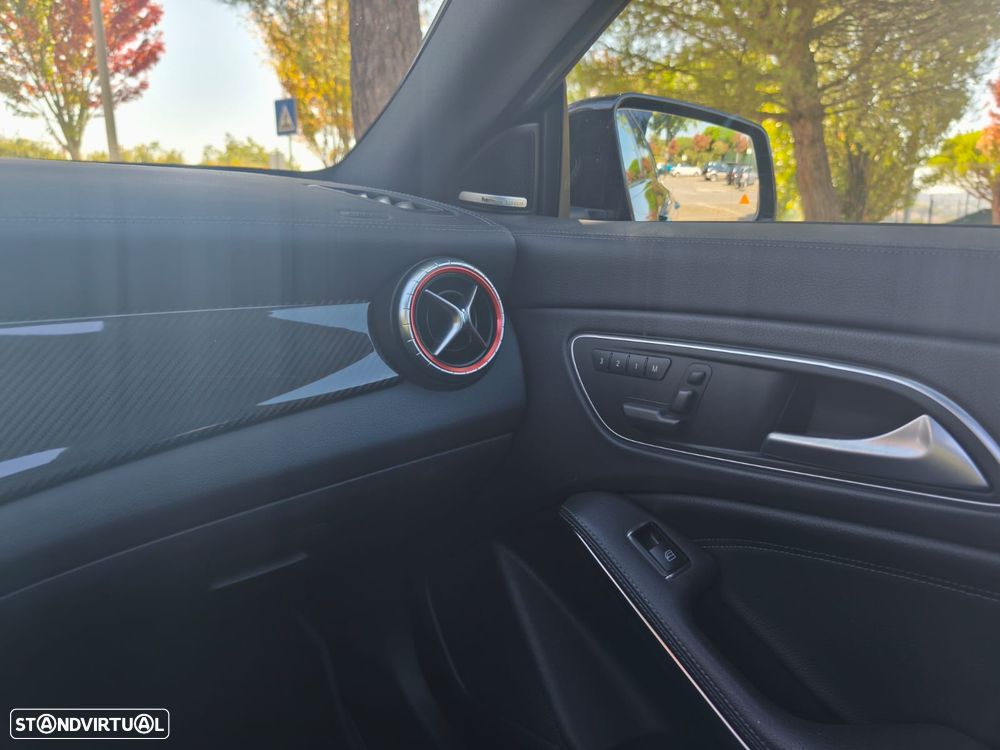 Mercedes-Benz CLA 220 (CDI) d 7G-DCT AMG Line — fotografia 21