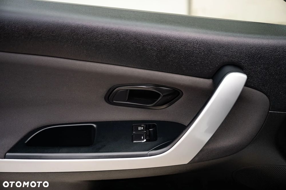 Kia Ceed - 13