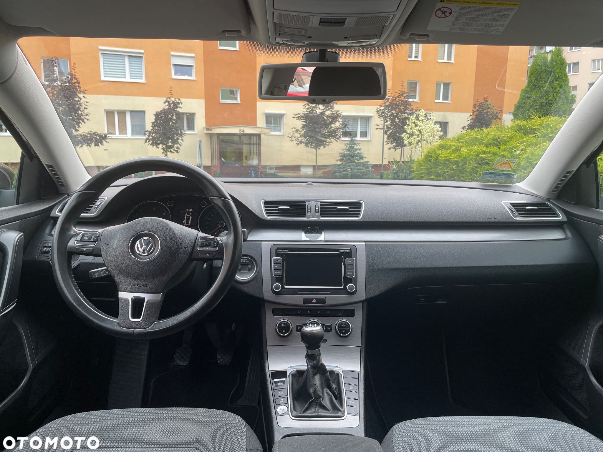Volkswagen Passat 2.0 TDI Comfortline - 19