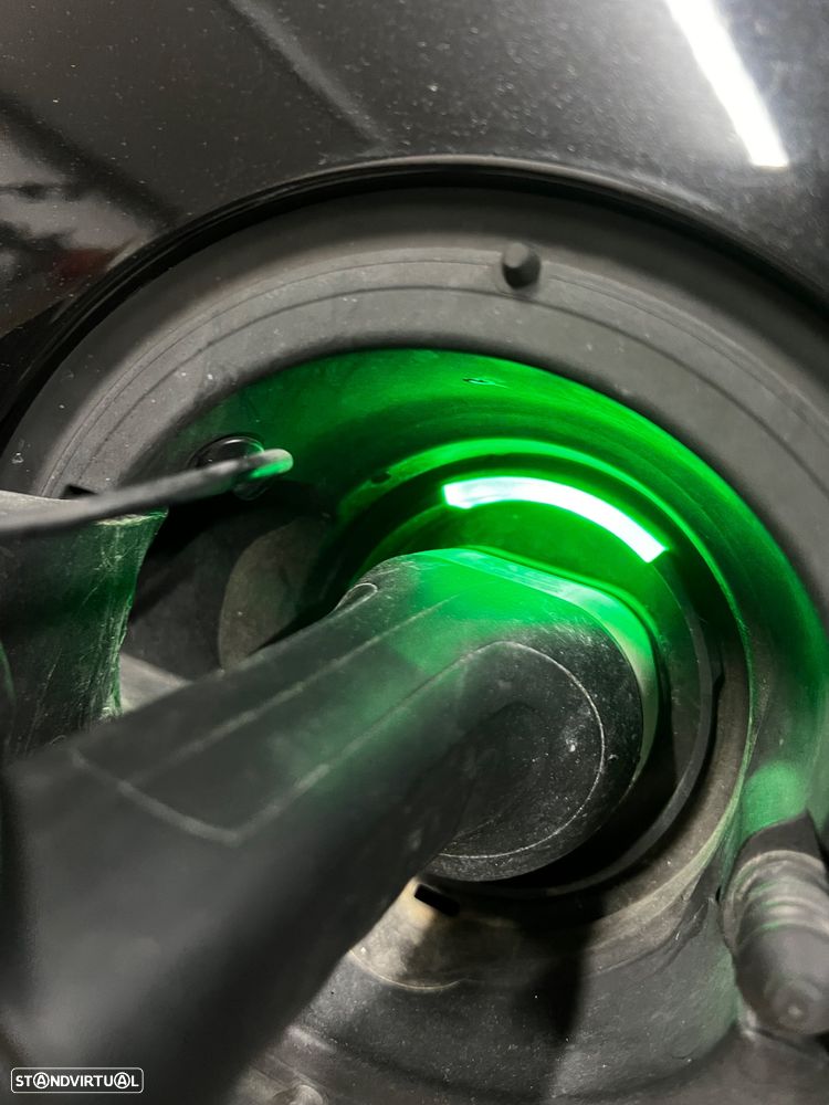 Volvo XC 90 2.0 T8 PHEV R-Design AWD - 29