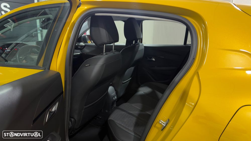 Peugeot 208 PureTech 100 Allure - 14