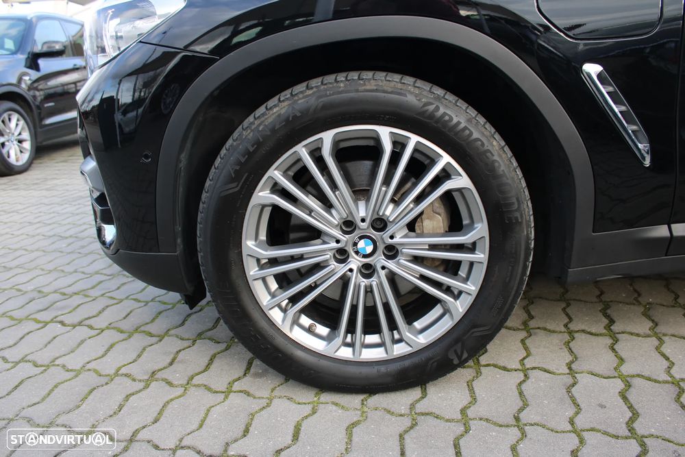 BMW X3 30 e xDrive Line Luxury - 8