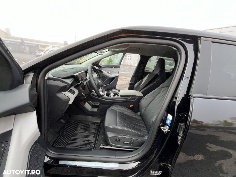 Ford Explorer RWD 77 kWh Extended Range Premium - 12