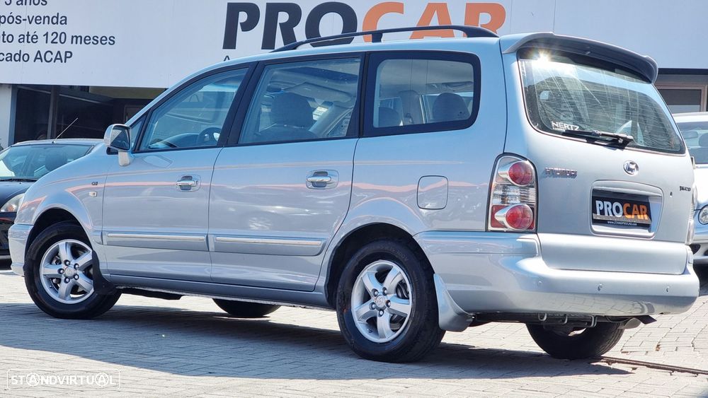 Hyundai Trajet 2.0 CRDi GL - 21