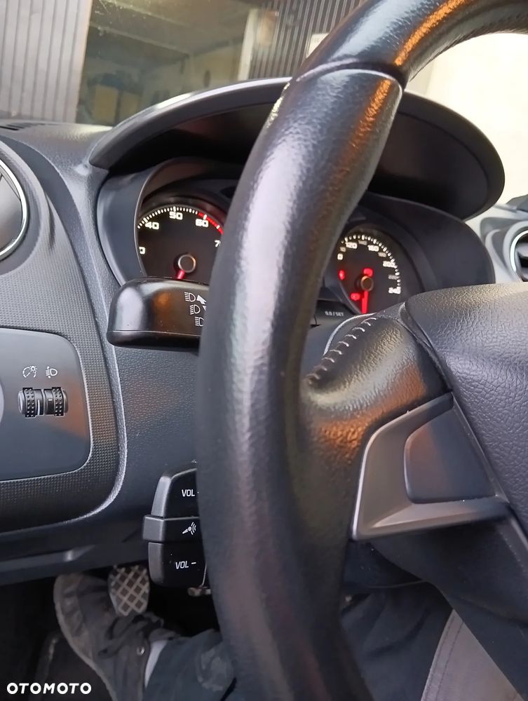 Seat Ibiza SC 1.4 16V Style - 25