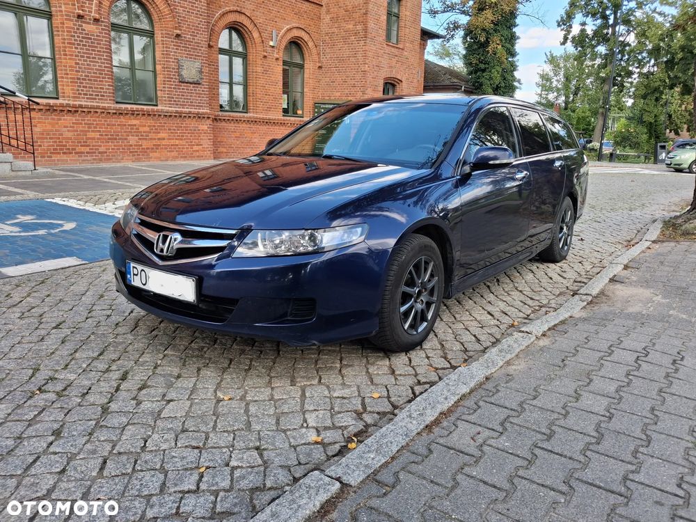Honda Accord 2.0 Comfort - 2