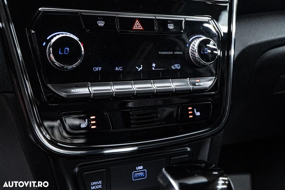 SsangYong Tivoli 1.5 T-GDi 2WD Automatik Sapphire - 12