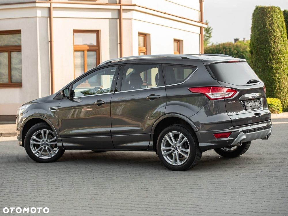 Ford Kuga 2.0 TDCi 4x4 Titanium - 10