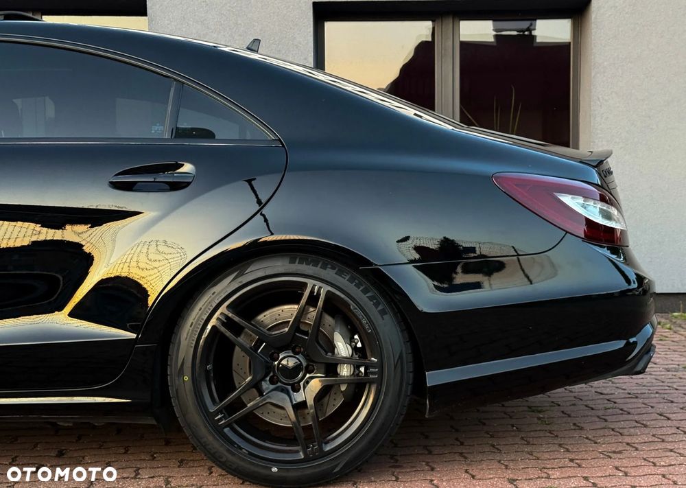 Mercedes-Benz CLS 63 AMG - 6
