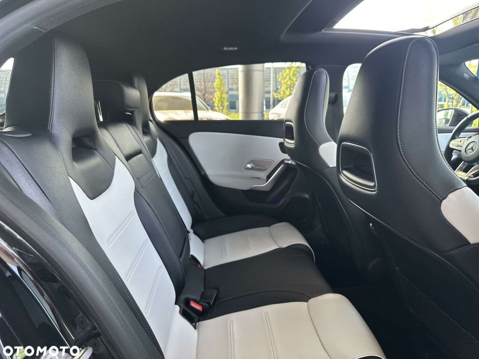 Mercedes-Benz Klasa A 35 AMG 4-Matic 7G-DCT - 20