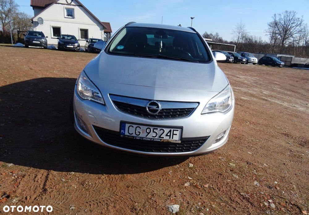 Opel Astra - 8
