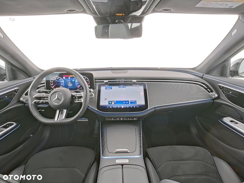 Mercedes-Benz Klasa E 200 9G-TRONIC Edition AMG Line - 9