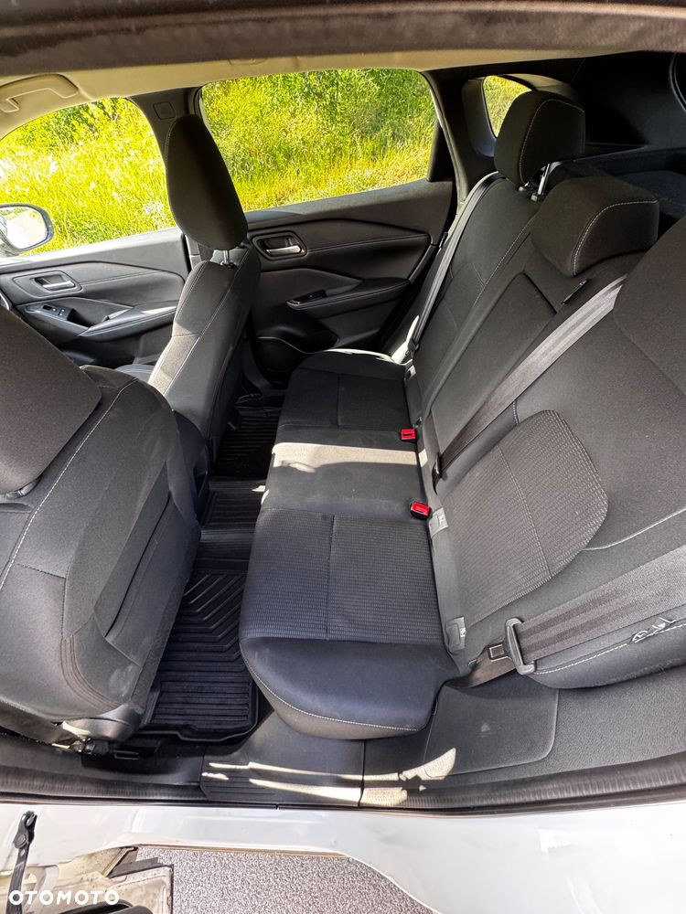 Nissan Qashqai 1.3 DIG-T Acenta DCT - 9