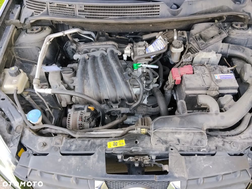 Nissan Qashqai 1.6 Acenta - 13
