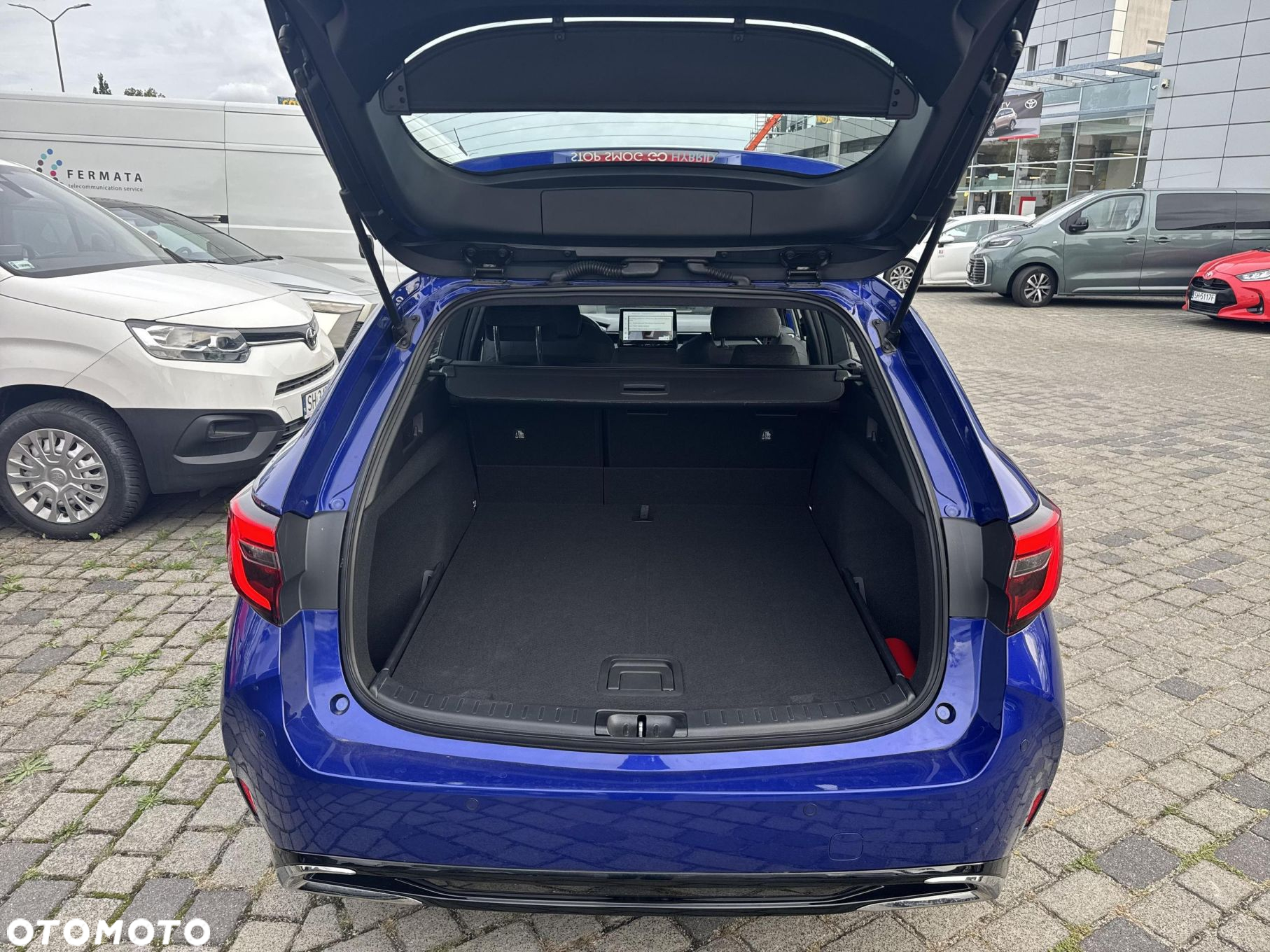 Toyota Corolla 1.8 Hybrid Comfort - 28