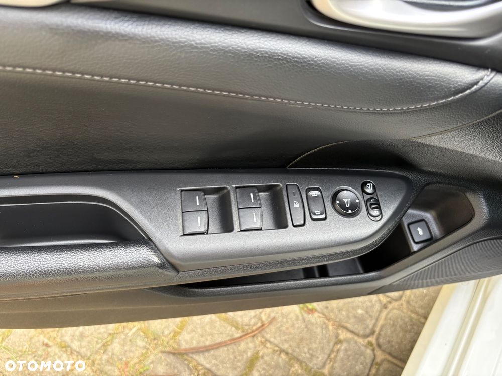 Honda Civic 1.5 T Executive CVT - 22