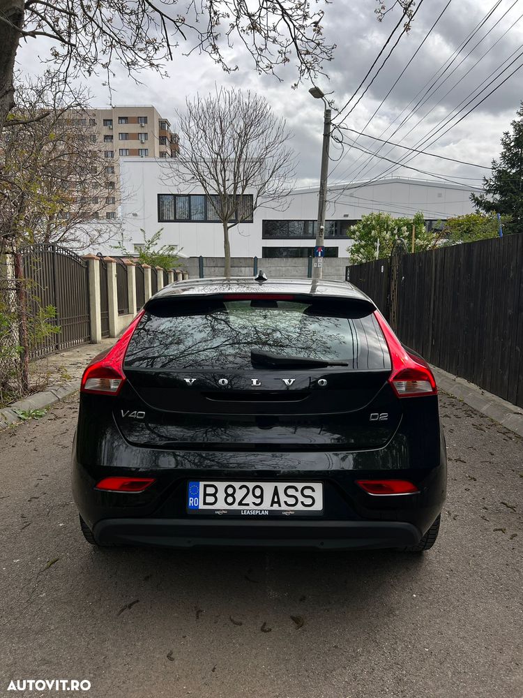 Volvo V40 D2 Basic - 4