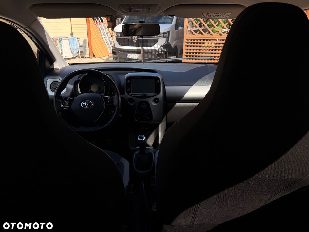 Toyota Aygo 1.0 VVT-i Color Edition - 9