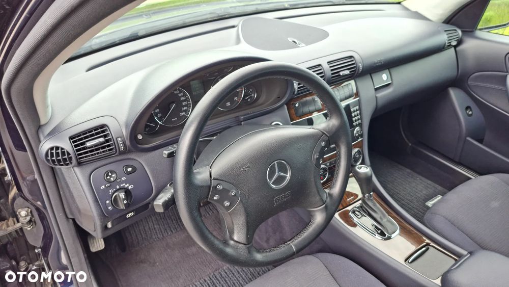 Mercedes-Benz Klasa C - 21