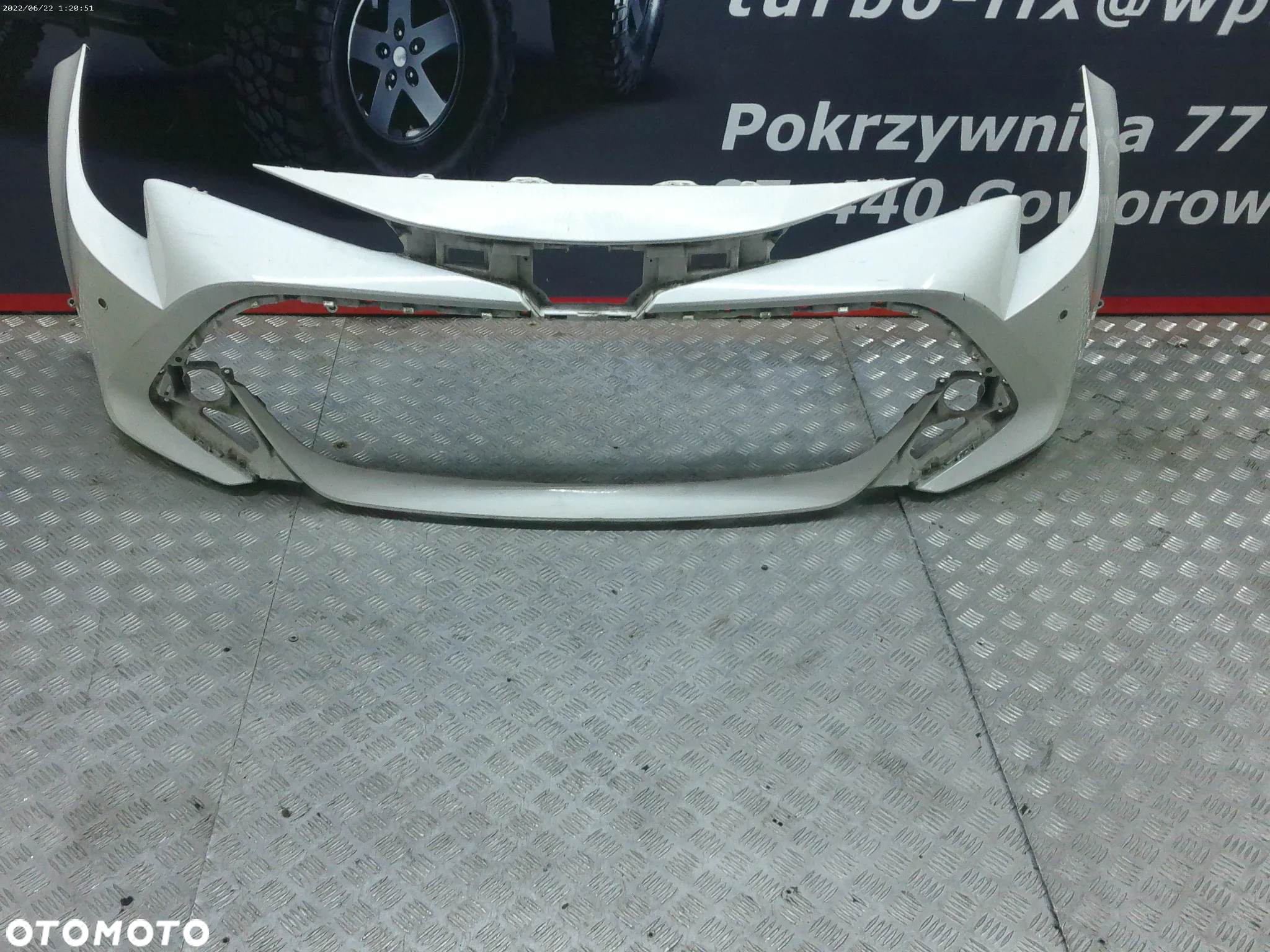 Toyota zderzak przód corolla e12 kombi hb - 2