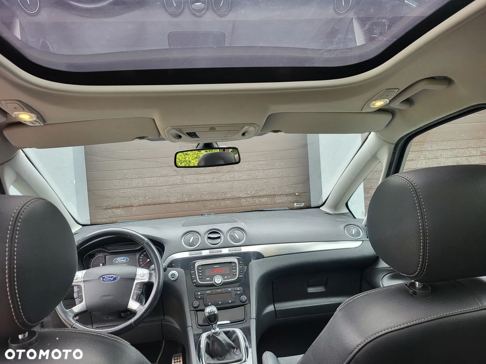 Ford S-Max 2.0 TDCi DPF Titanium - 11