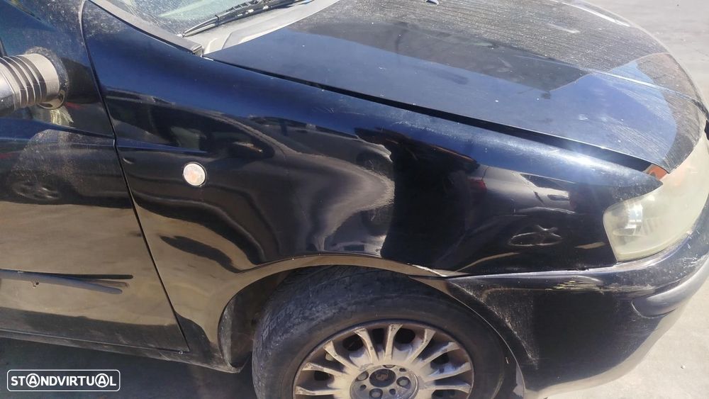 Guarda-lamas direito FIAT Punto (188_) - 1