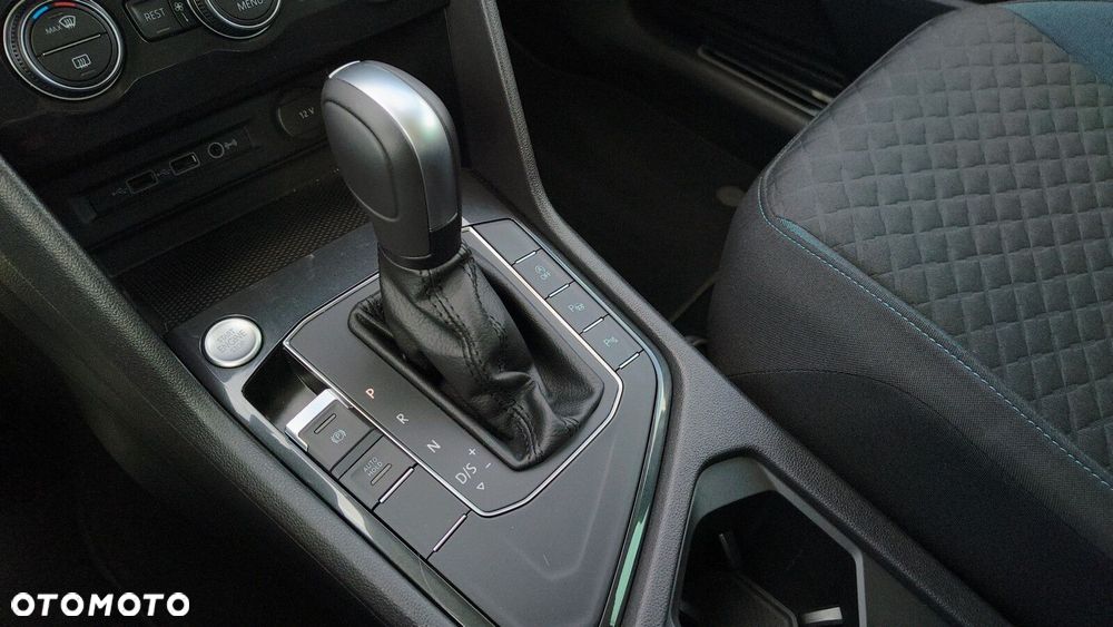 Volkswagen Tiguan - 27