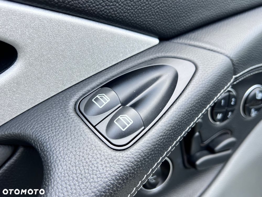 Mercedes-Benz SL 55 AMG - 26