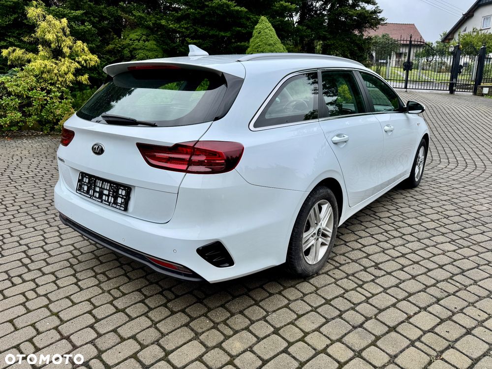 Kia Ceed 1.6 CRDi Platinum Edition - 3