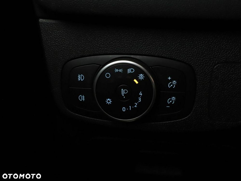 Ford Focus 2.0 EcoBlue Active - 32