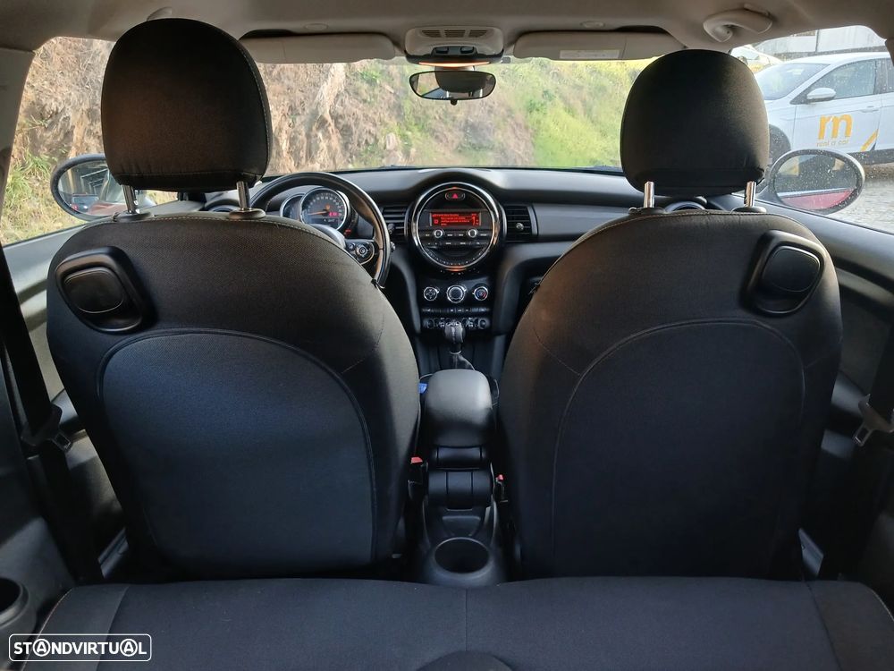 MINI 3 Portas Cooper D - 13