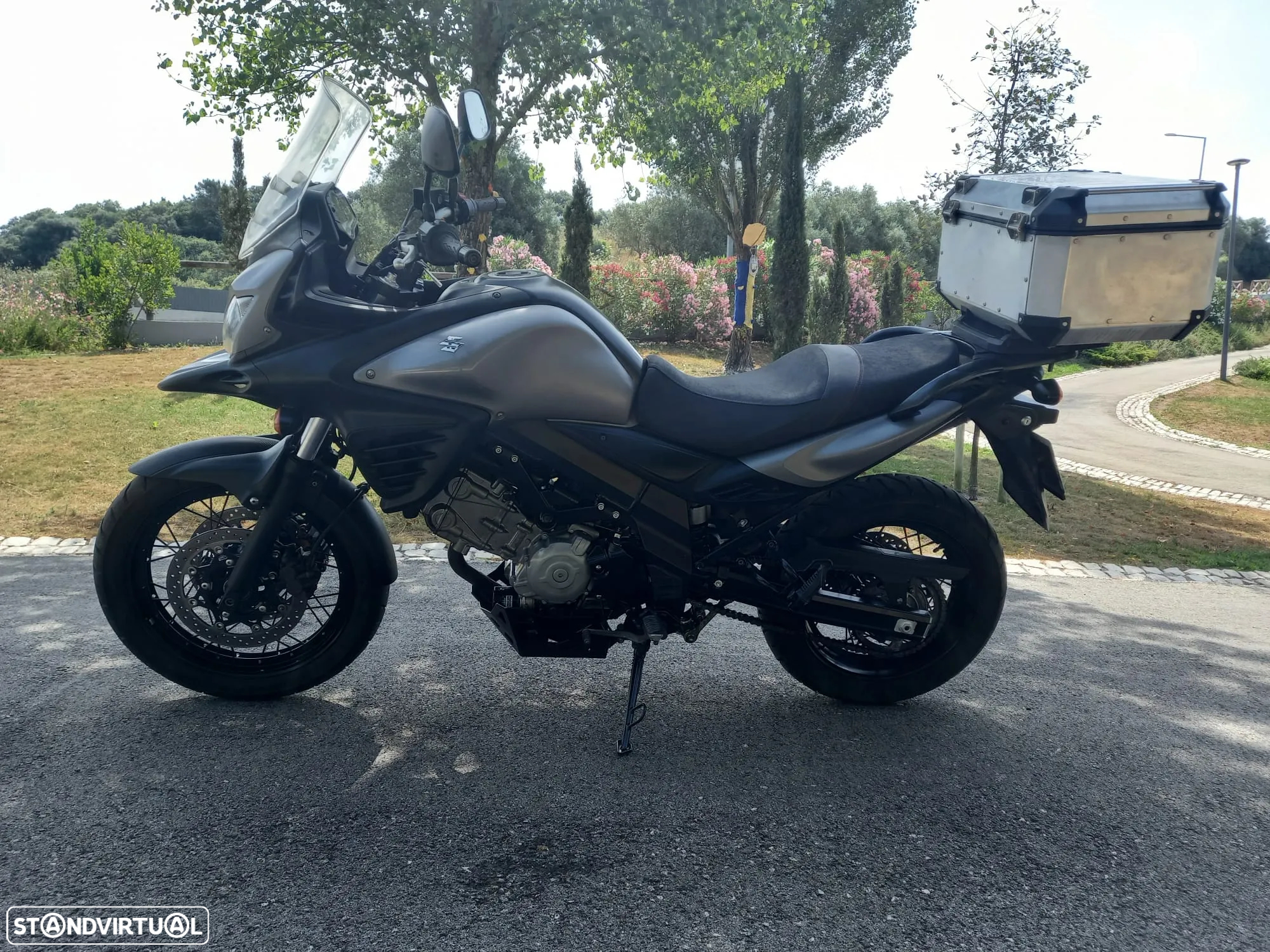 Suzuki DL 650  Possível Financiamento - 4