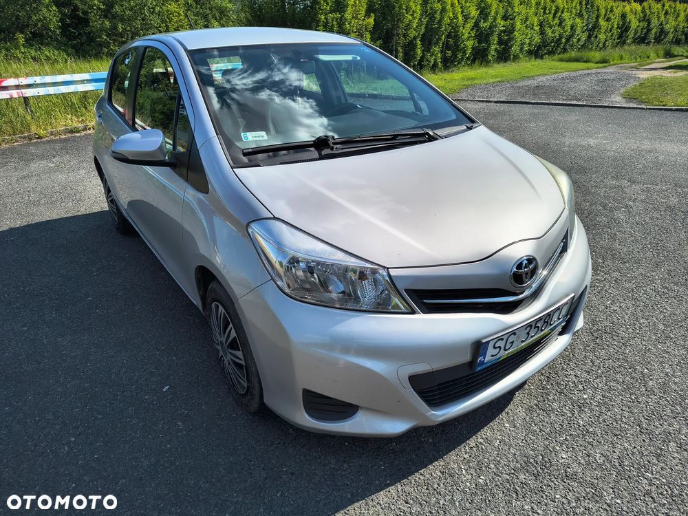 Toyota Yaris - 1
