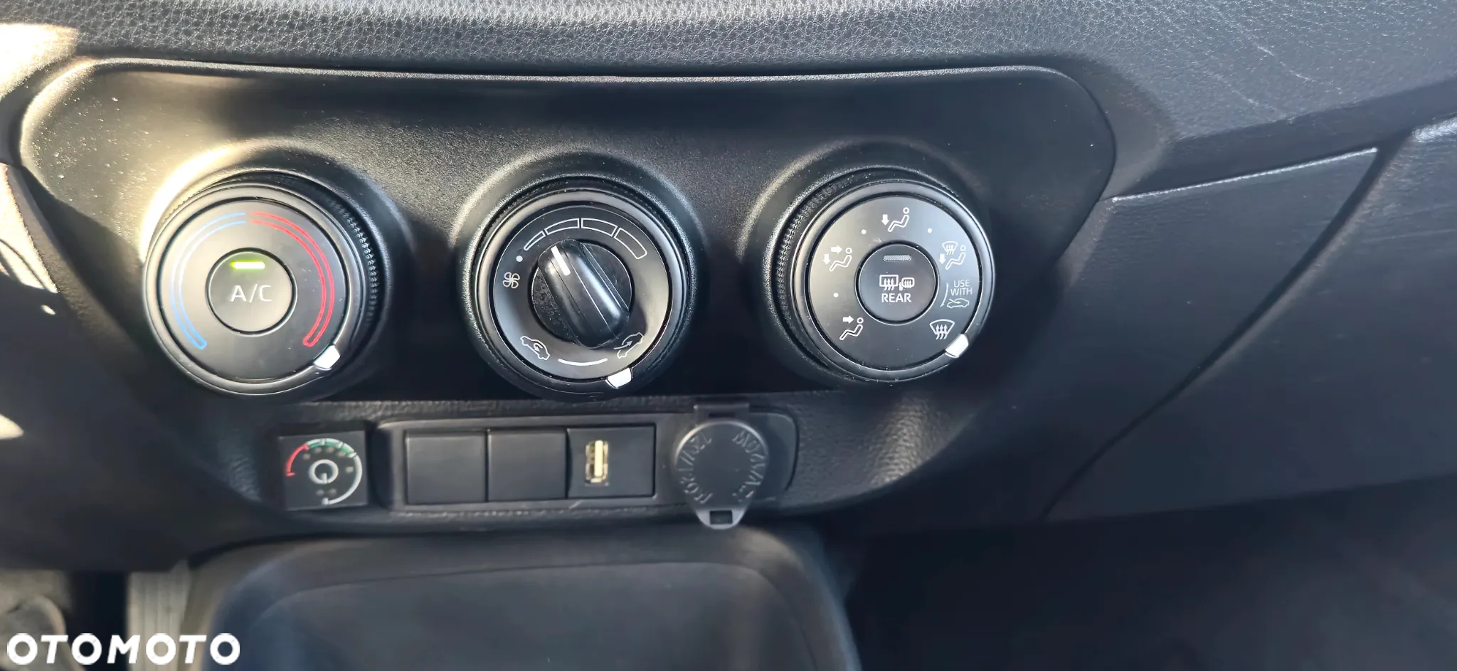 Toyota Aygo X 1.0 VVT-i - 8