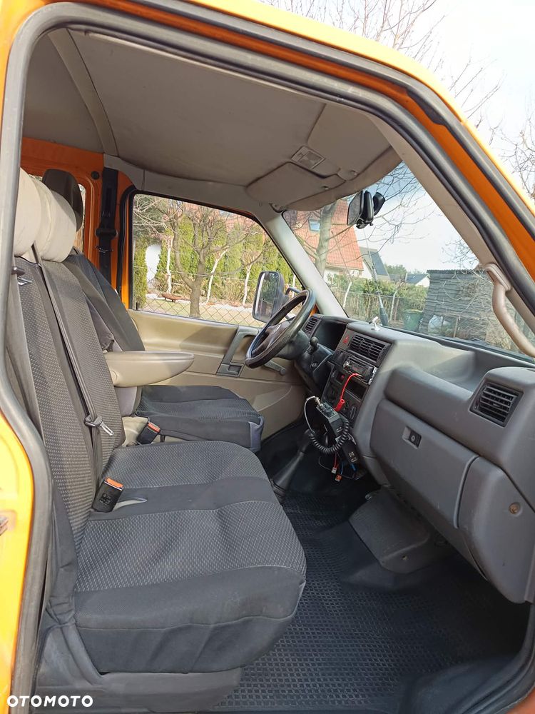 Volkswagen T4 DOKA - 27