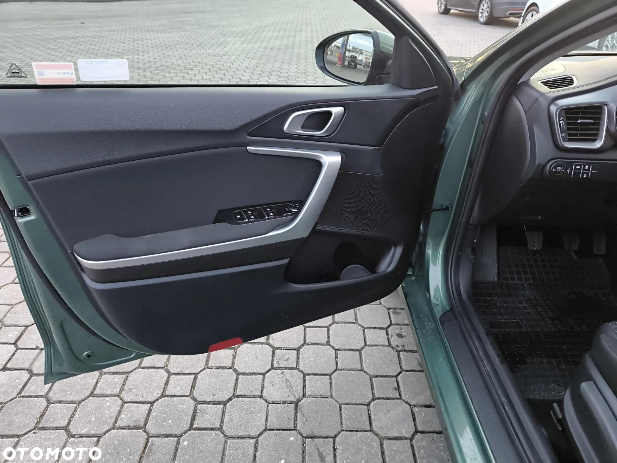 Kia Ceed 1.5 T-GDI M - 10