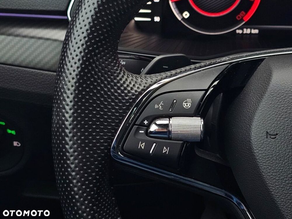 Skoda Superb 2.0 TSI Sportline DSG - 20