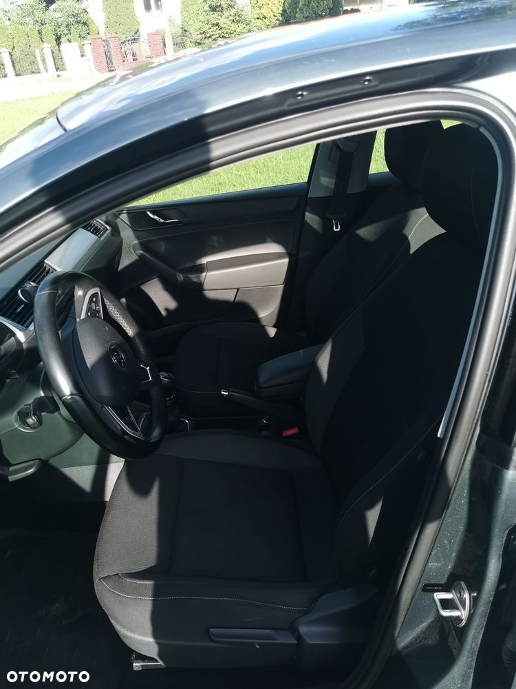 Skoda RAPID Spb 1.6 TDI DPF Ambition - 7