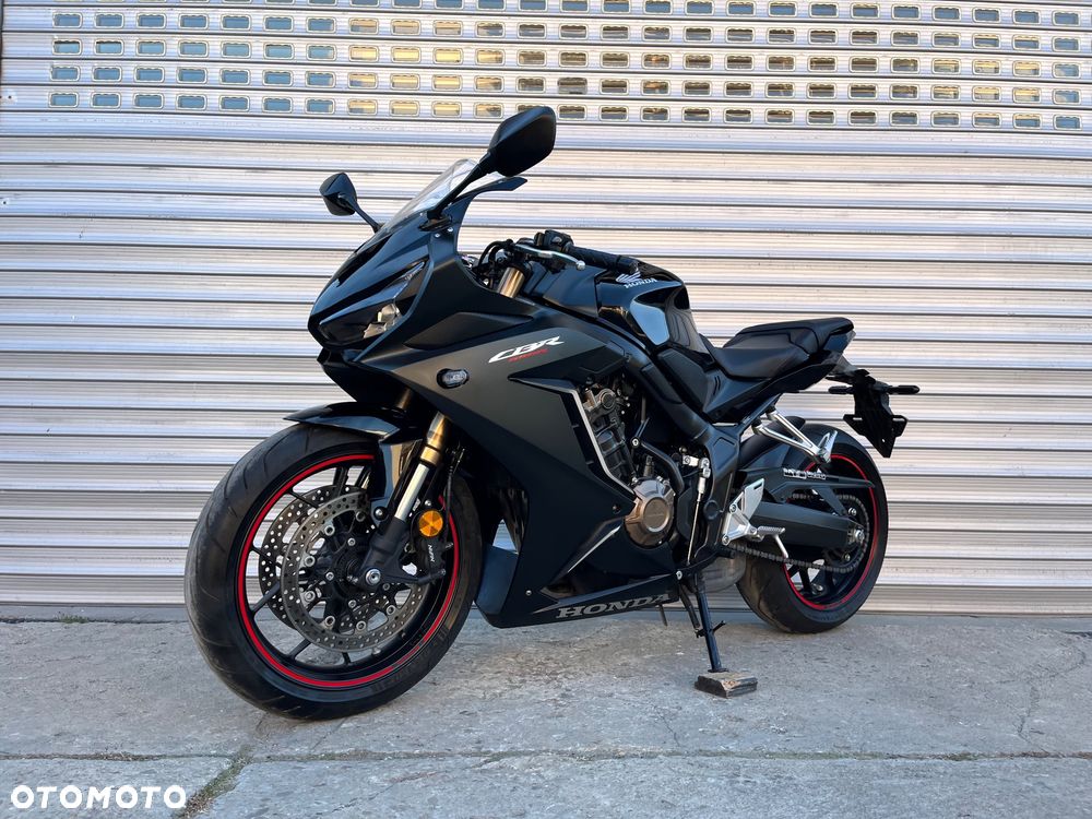 Honda CBR - 29