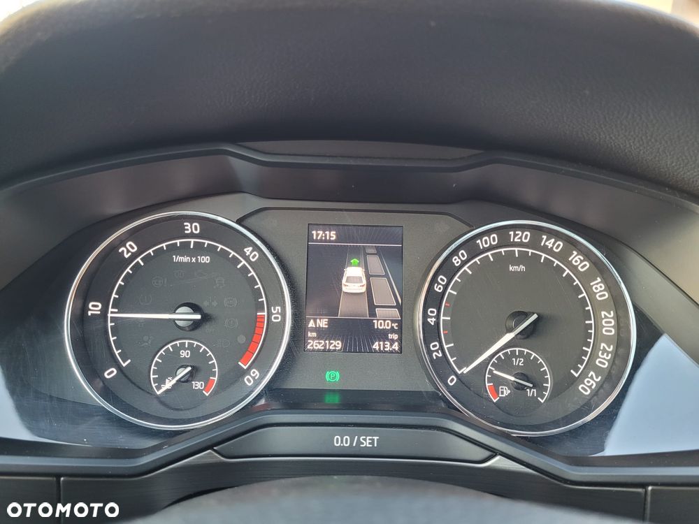 Skoda Superb 2.0 TDI Style - 12