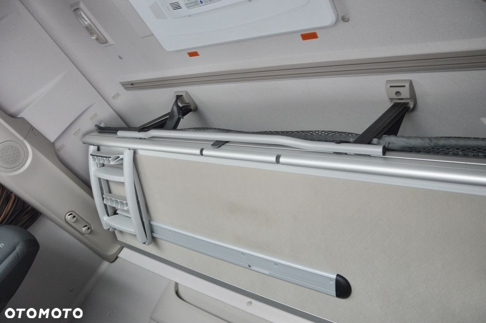 DAF XF 480 ZF INTARDER / KLIMA POSTOJOWA / FULL LED / TRĄBY / KONTRAKT SERWISOWY - 26