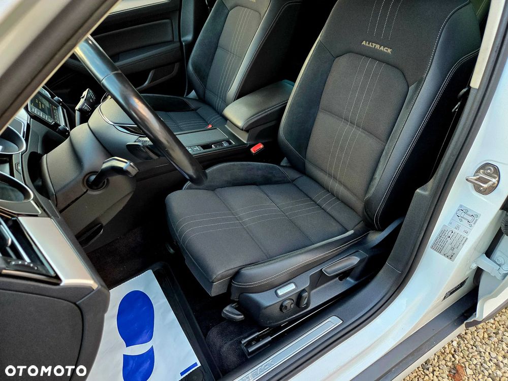 Volkswagen Passat Alltrack 2.0 TDI SCR 4Mot DSG - 23