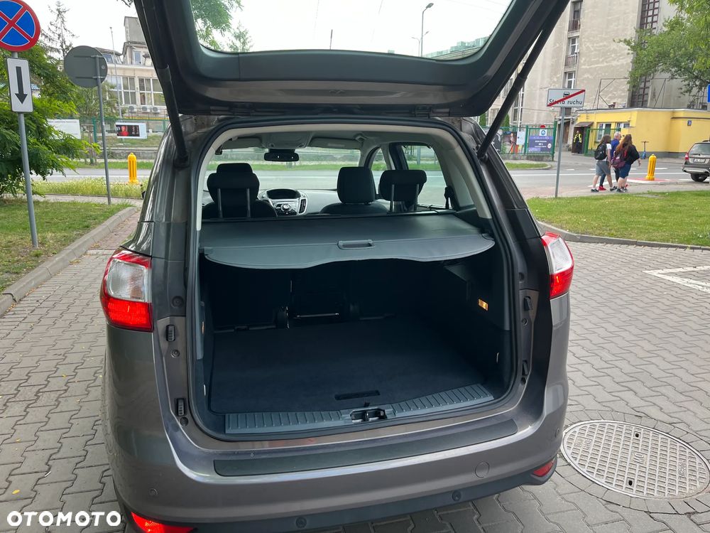 Ford Grand C-MAX 2.0 TDCi Titanium - 15