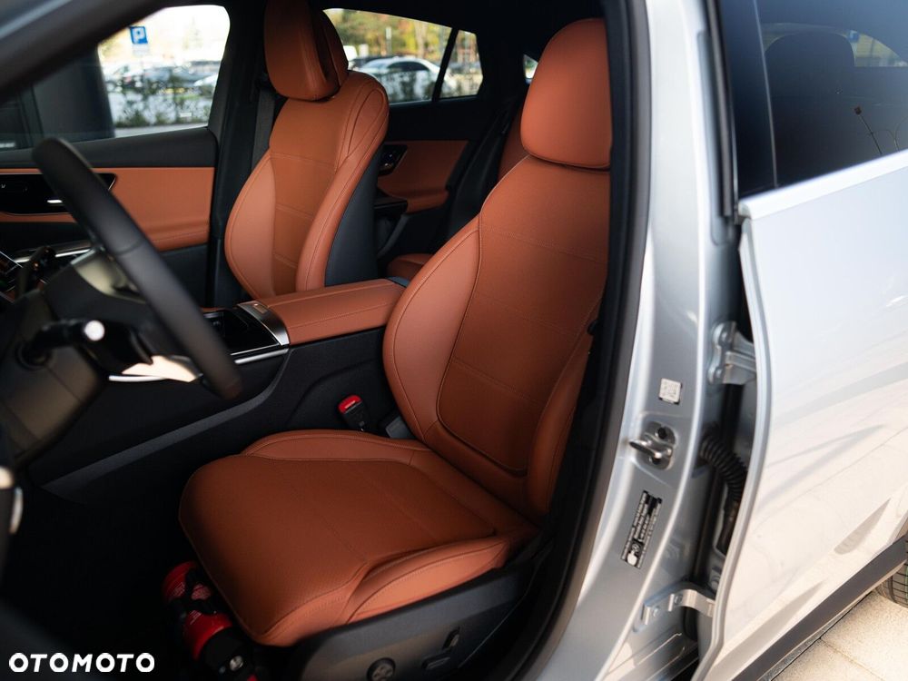 Mercedes-Benz GLC - 8