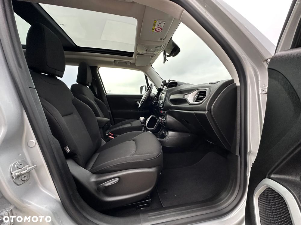 Jeep Renegade 1.4 MultiAir Limited - 26