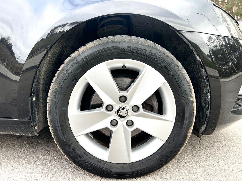Kia Ceed 1.5 T-GDI Business Line Plus - 10