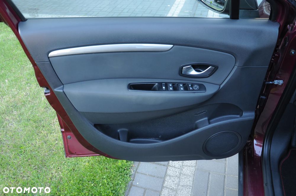 Renault Scenic dCi 110 EDC Xmod Bose Edition - 25