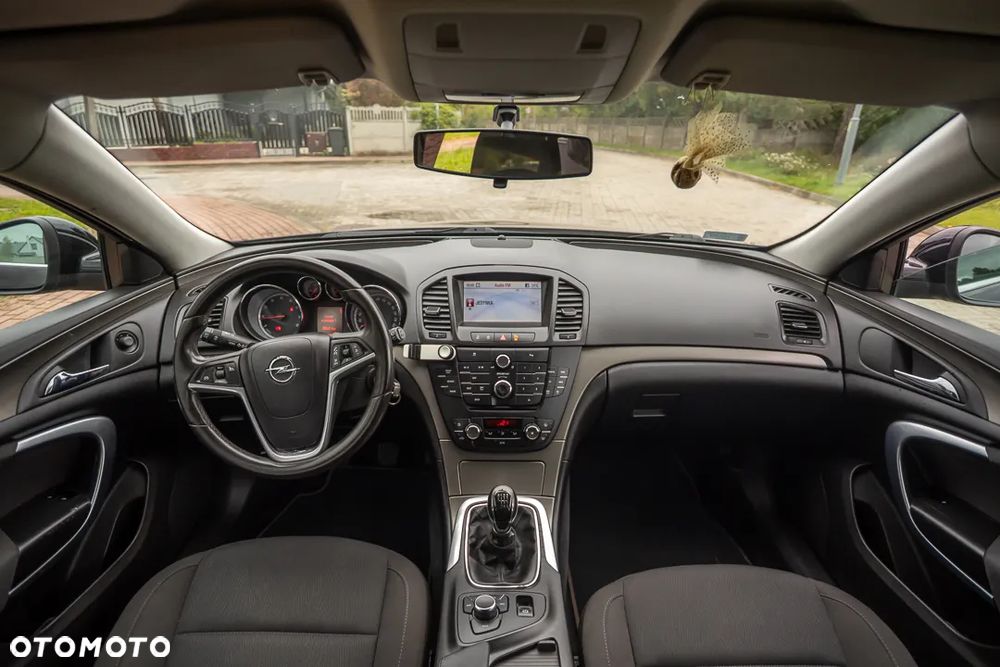Opel Insignia - 23