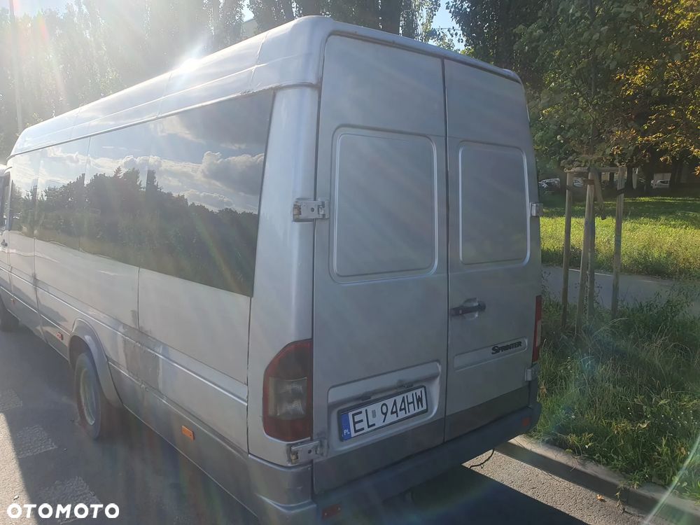 Mercedes-Benz Sprinter 411 - 3
